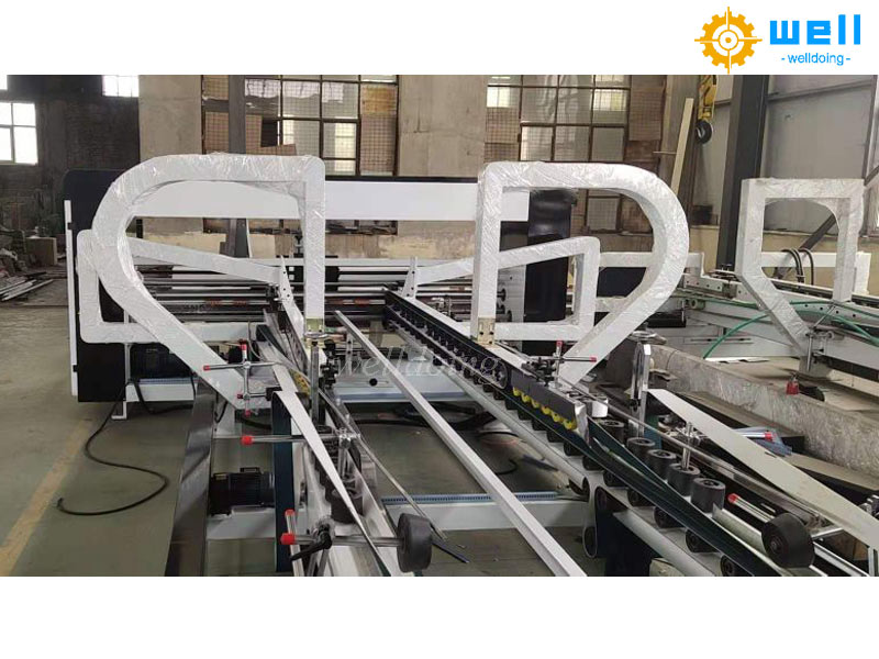 Stacking height setting of automatic box gluing machine